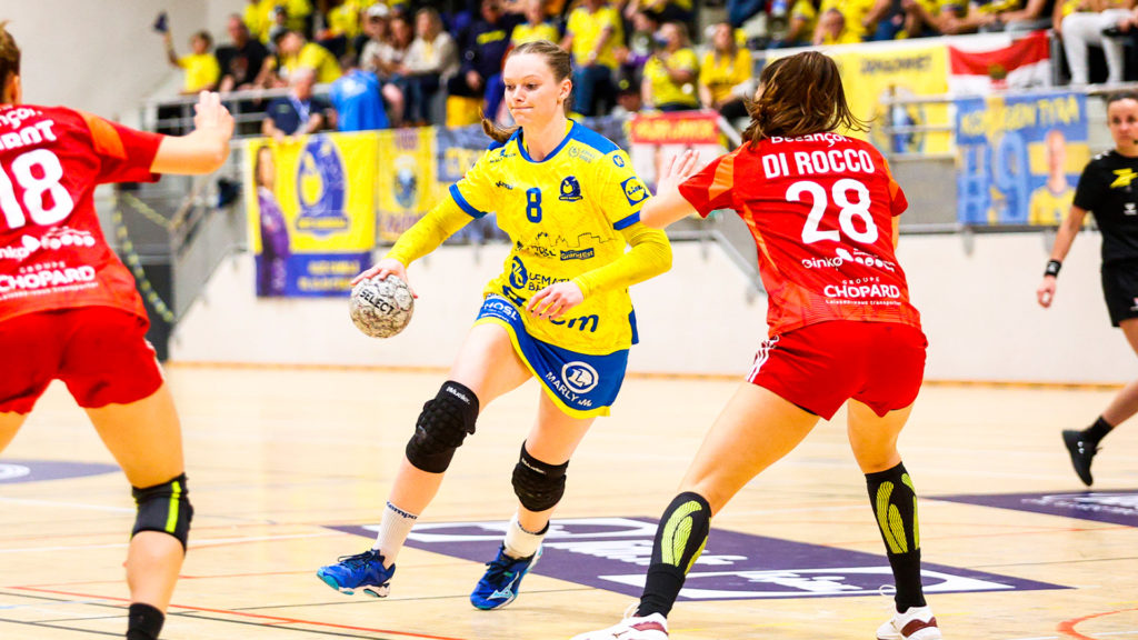 Entente Sportive Besançon Féminin - Metz Handball.  Des réglages à peaufiner