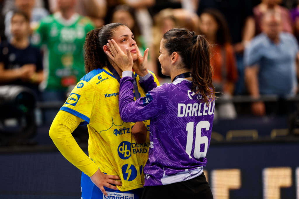 Metz Handball - Team Esbjerg.  Au pied du podium