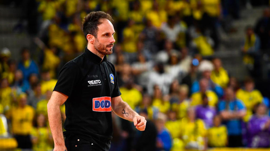 Emmanuel Mayonnade pour une onzième saison.